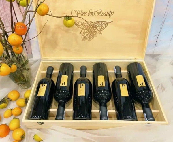 Vang Ý chữ P Piero Bonnici - Thùng gỗ 6 chai