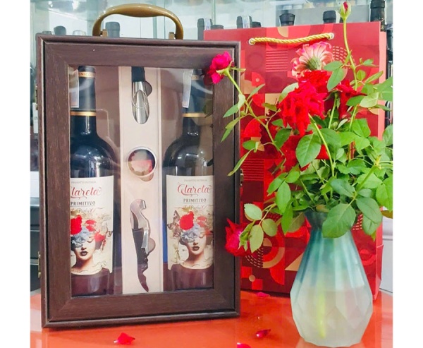 Set Quà Tặng Hộp Gỗ Mặt Kính 2 chai Vang  Ý CLARETA